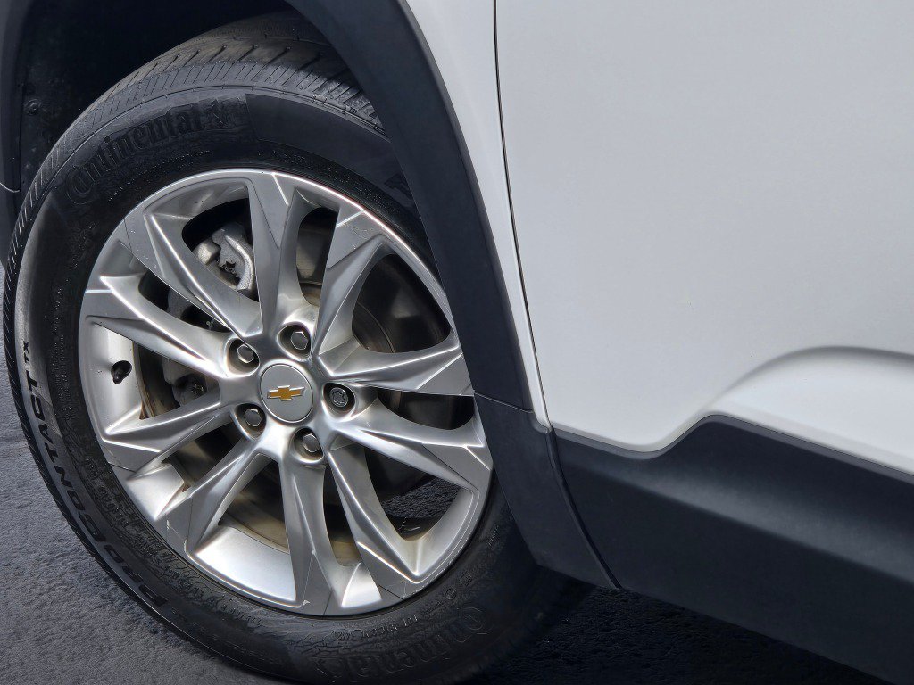 Used 2021 Chevrolet TrailBlazer LS FWD image 14
