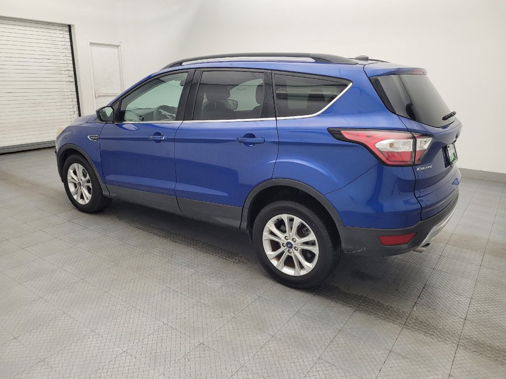 Used 2018 Ford Escape SE FWD image 3