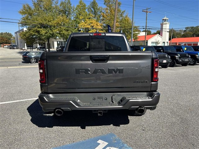New 2026 RAM 1500 4x4 Crew Cab image 19