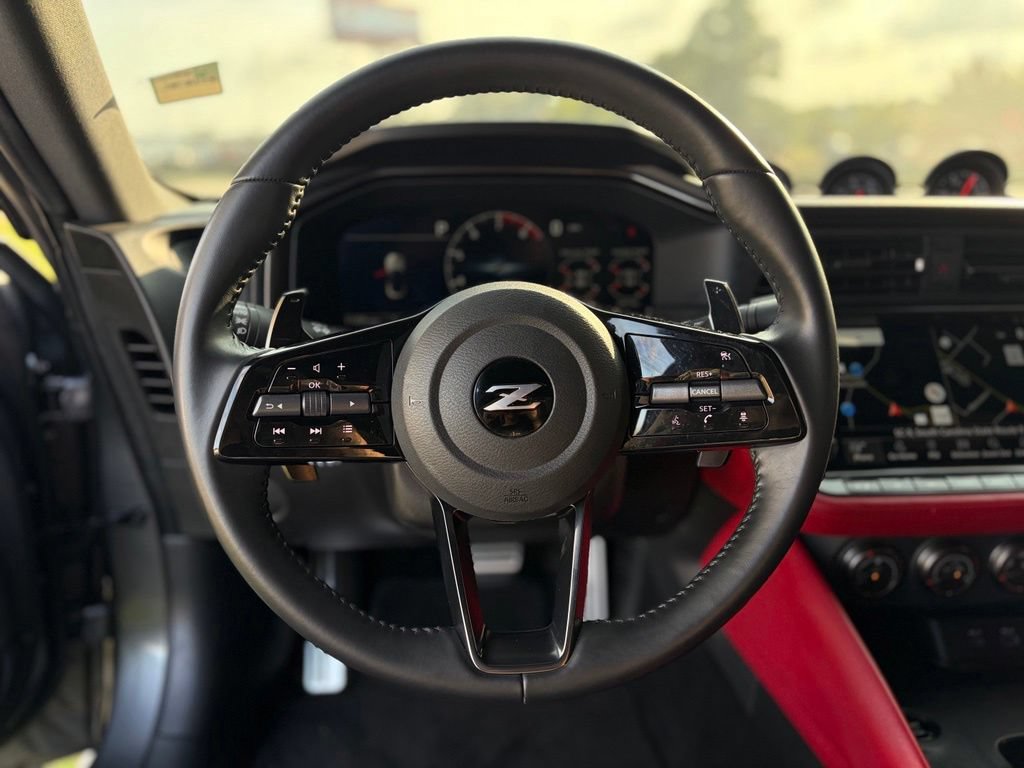 Certified 2025 Nissan Z Performance w/ Floor Mat Package RWD image 15