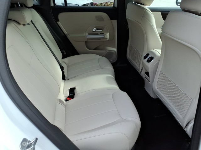 New 2026 Mercedes-Benz GLA 250 4MATIC image 20