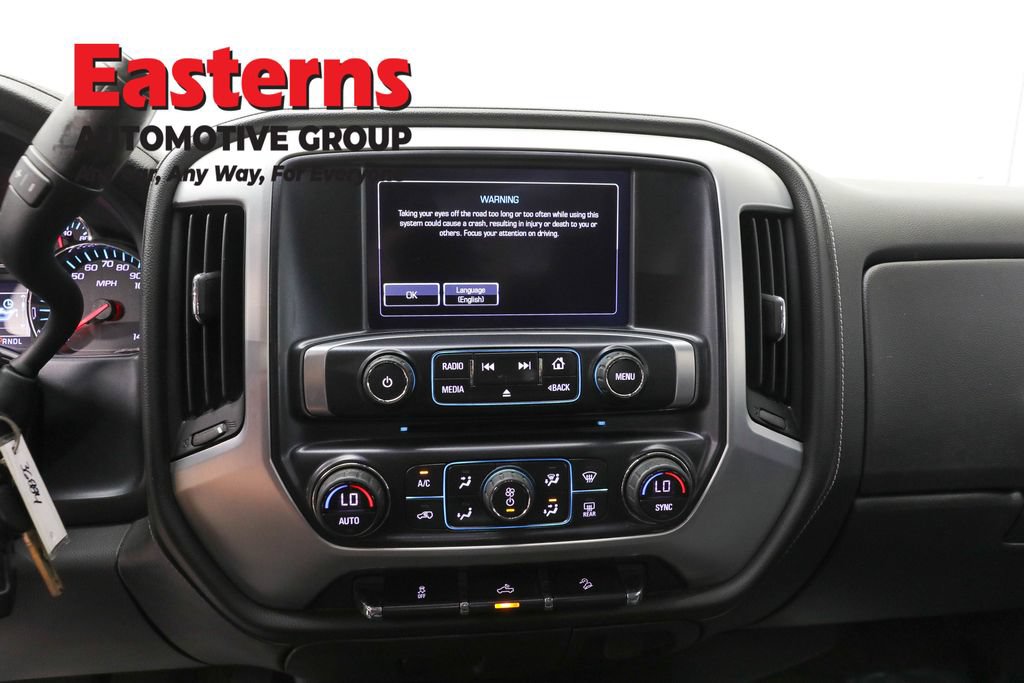 Used 2018 GMC Sierra 1500 SLE w/ SLE Value Package AWD/4WD image 12