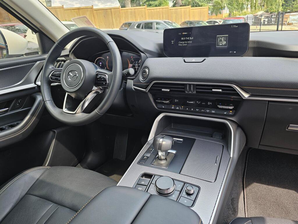 Certified 2024 MAZDA CX-90 Plug-In Hybrid w/ Preferred AWD/4WD image 12