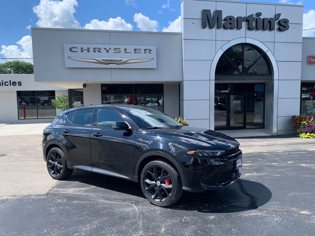 Used 2024 Dodge Hornet R/T AWD/4WD image 2