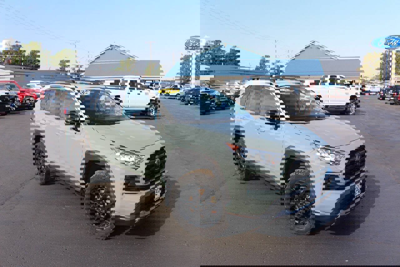 Used 2020 Toyota RAV4 TRD Off-Road w/ TRD Off-Road Weather Package image 3