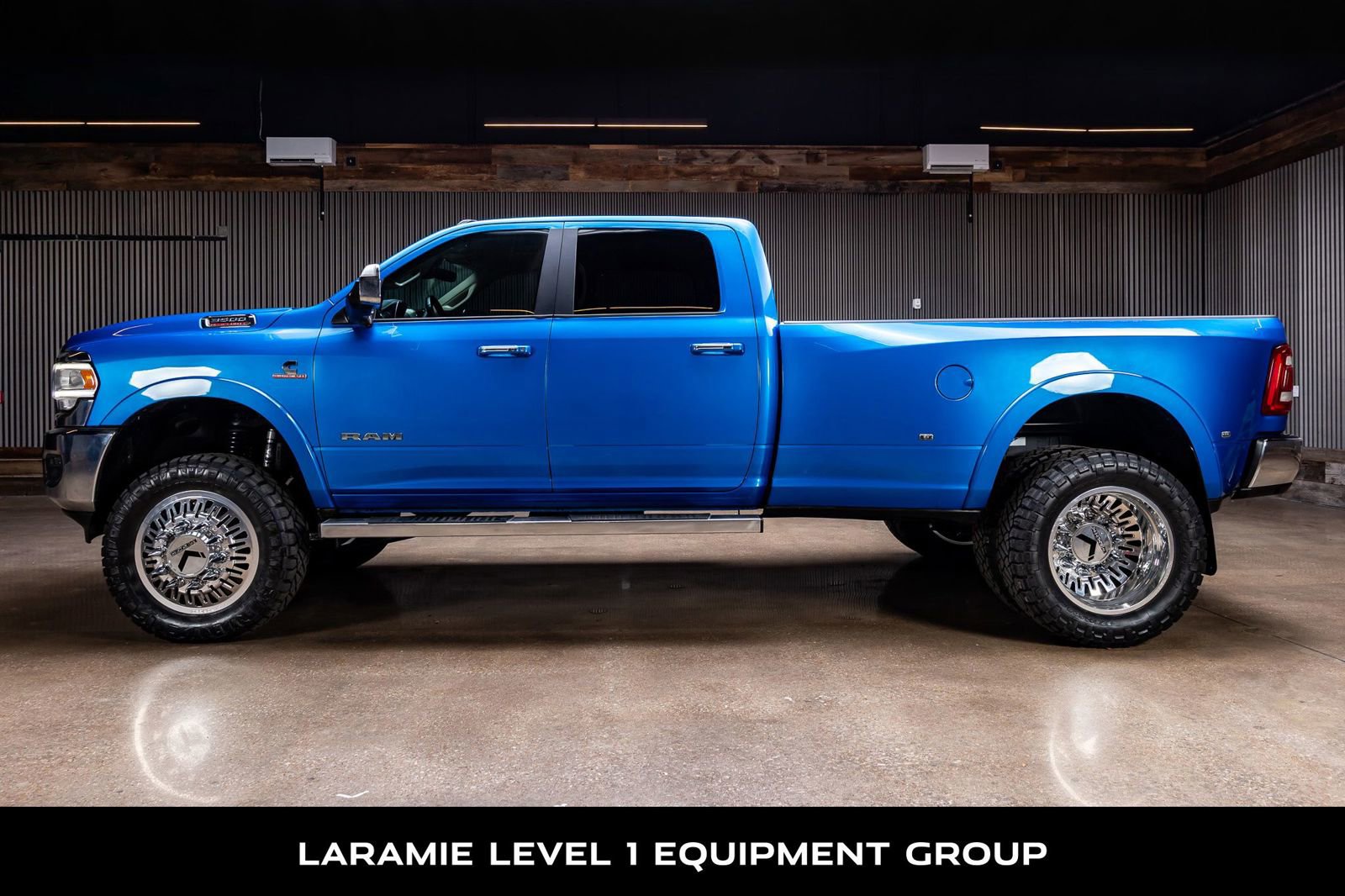 Used 2020 RAM 3500 Laramie image 6