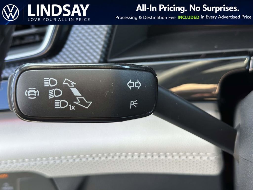 New 2026 Volkswagen Atlas Cross Sport SEL Premium R-Line image 18