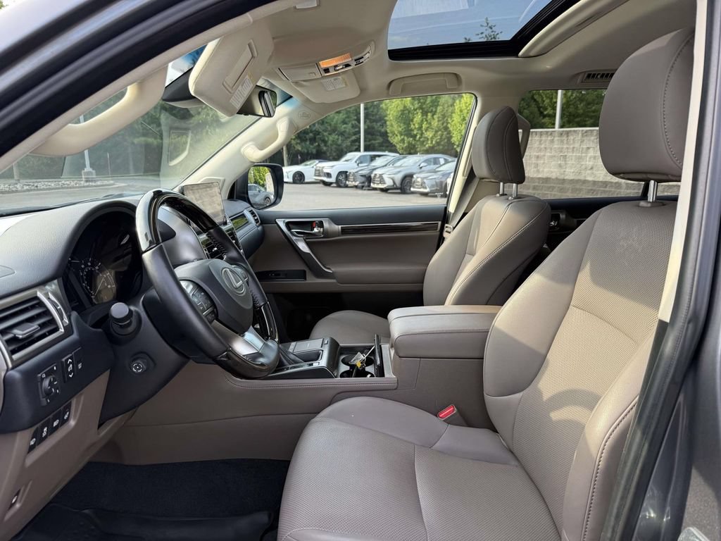 Used 2023 Lexus GX 460 Premium w/ Premium Plus Package AWD/4WD image 13