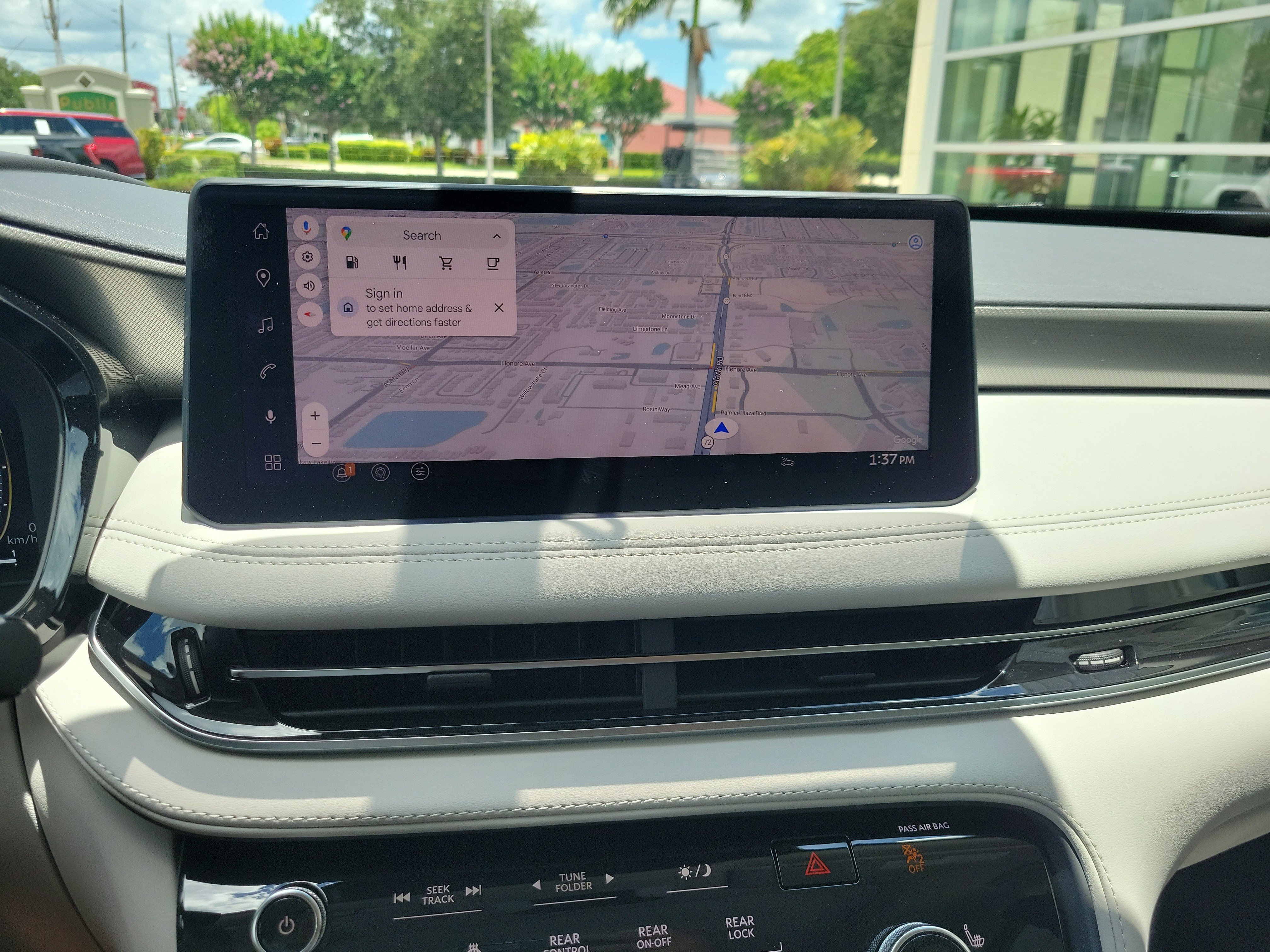 New 2027 INFINITI QX60 Luxe w/ Cargo Package FWD image 25