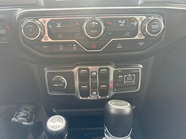 Used 2021 Jeep Gladiator Sport image 24