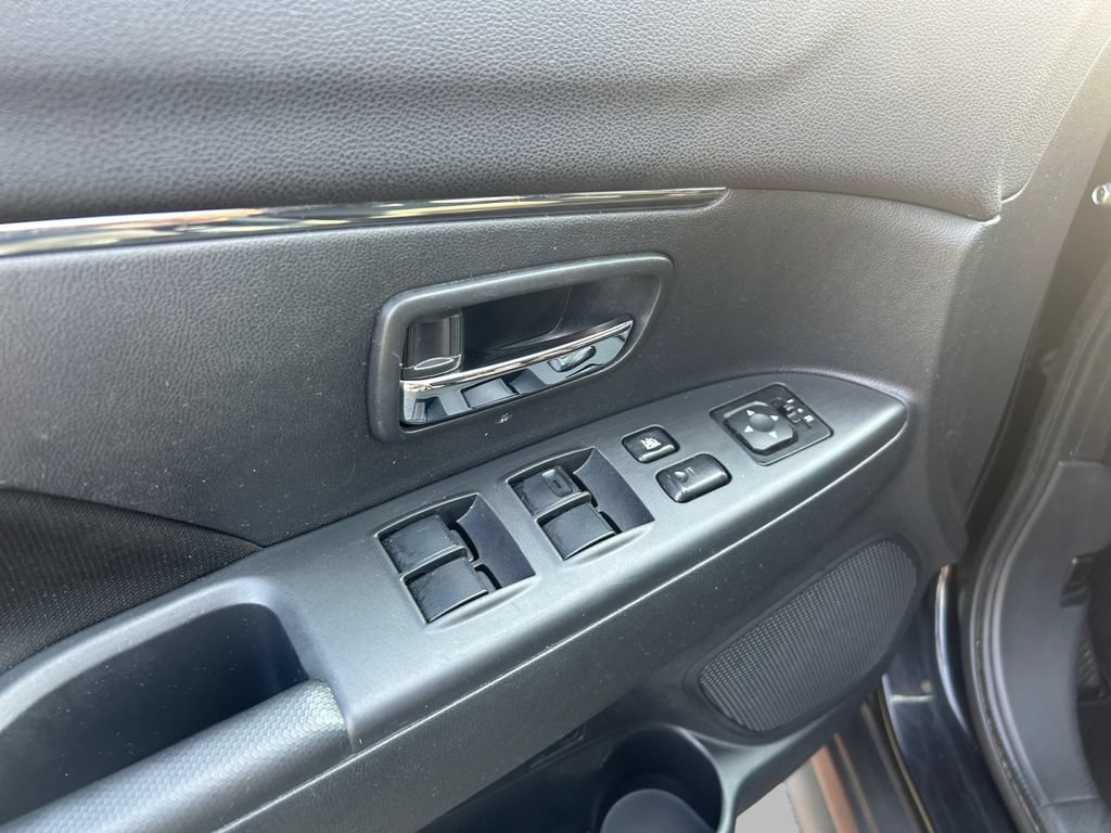 Used 2023 Mitsubishi Outlander Sport LE AWD/4WD image 14