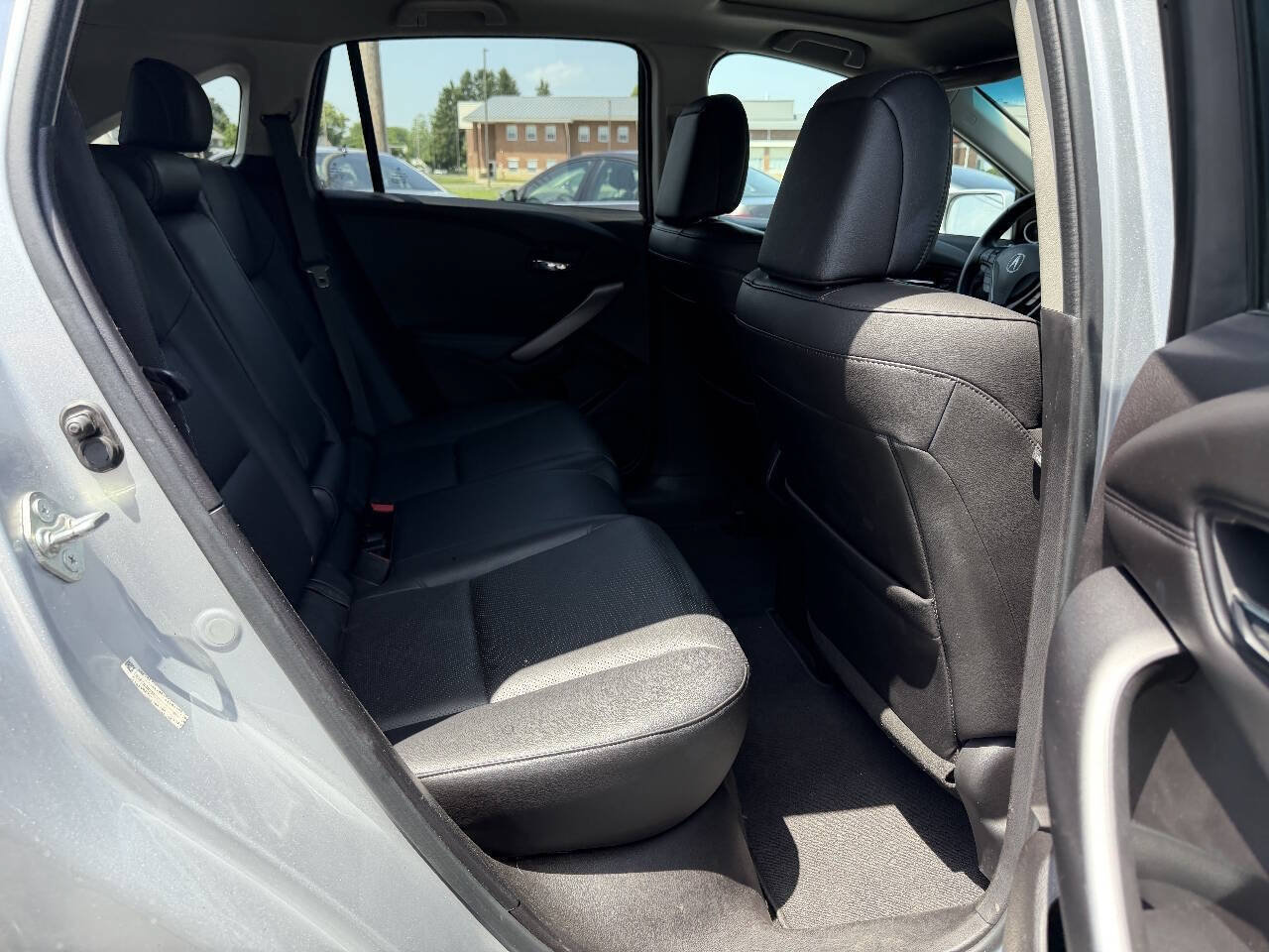 Used 2015 Acura RDX FWD image 16