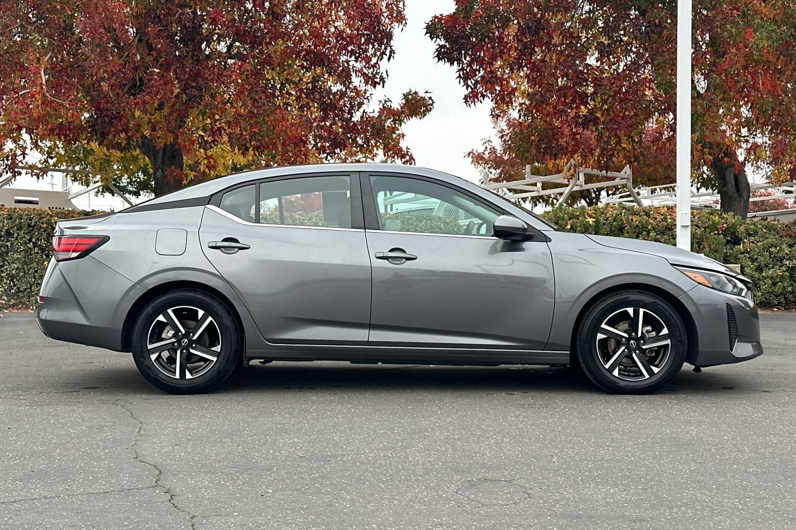 Certified 2024 Nissan Sentra SV image 3