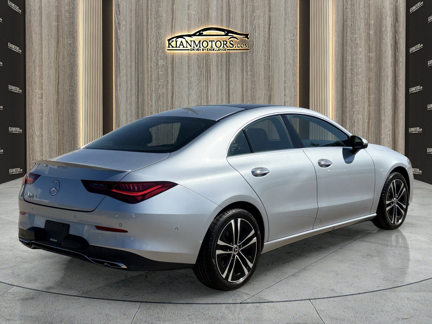 Used 2025 Mercedes-Benz CLA 250 image 7