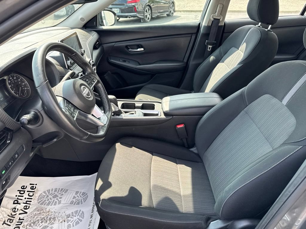 Used 2025 Nissan Sentra SV w/ All-Weather Package FWD image 22
