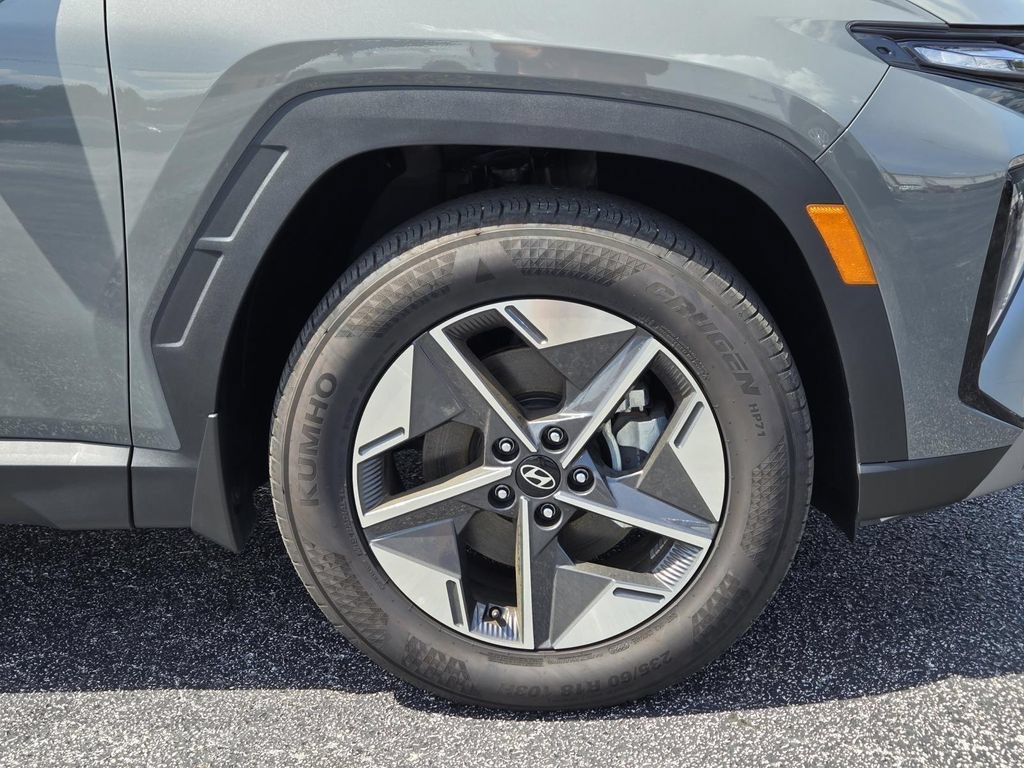 New 2026 Hyundai Tucson SEL Plus FWD image 3
