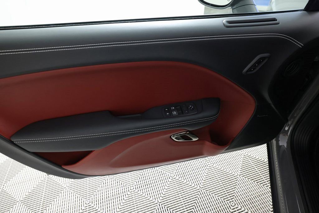 Used 2023 Dodge Challenger SRT Hellcat Redeye image 18