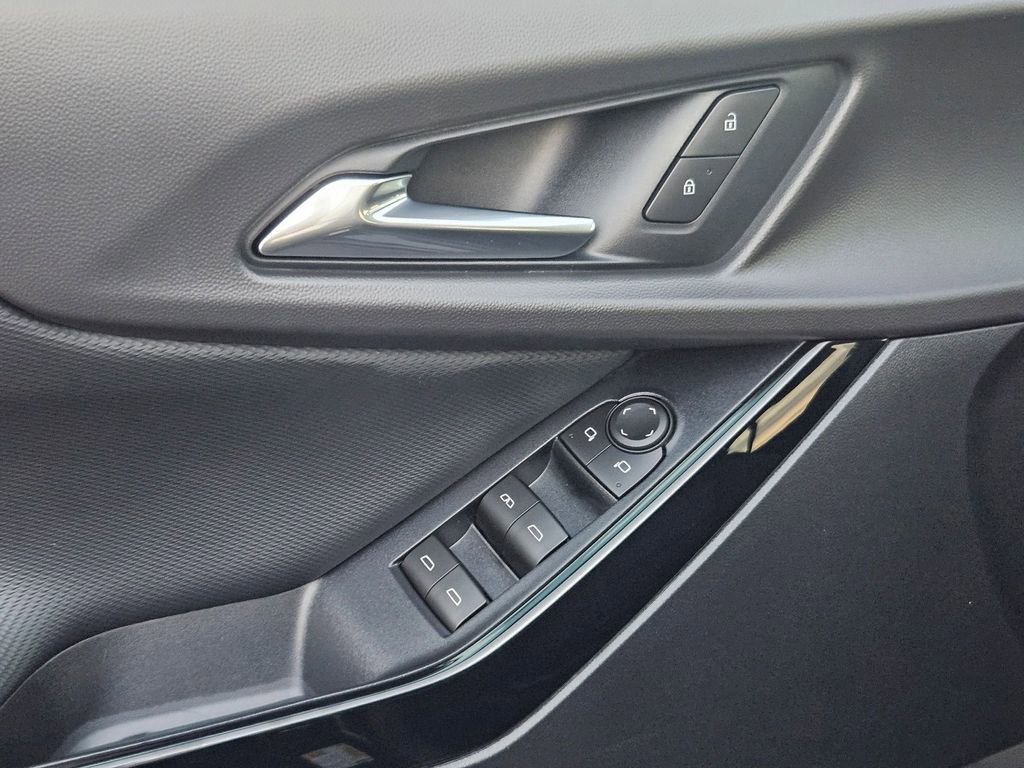 New 2026 Chevrolet Equinox LT image 11