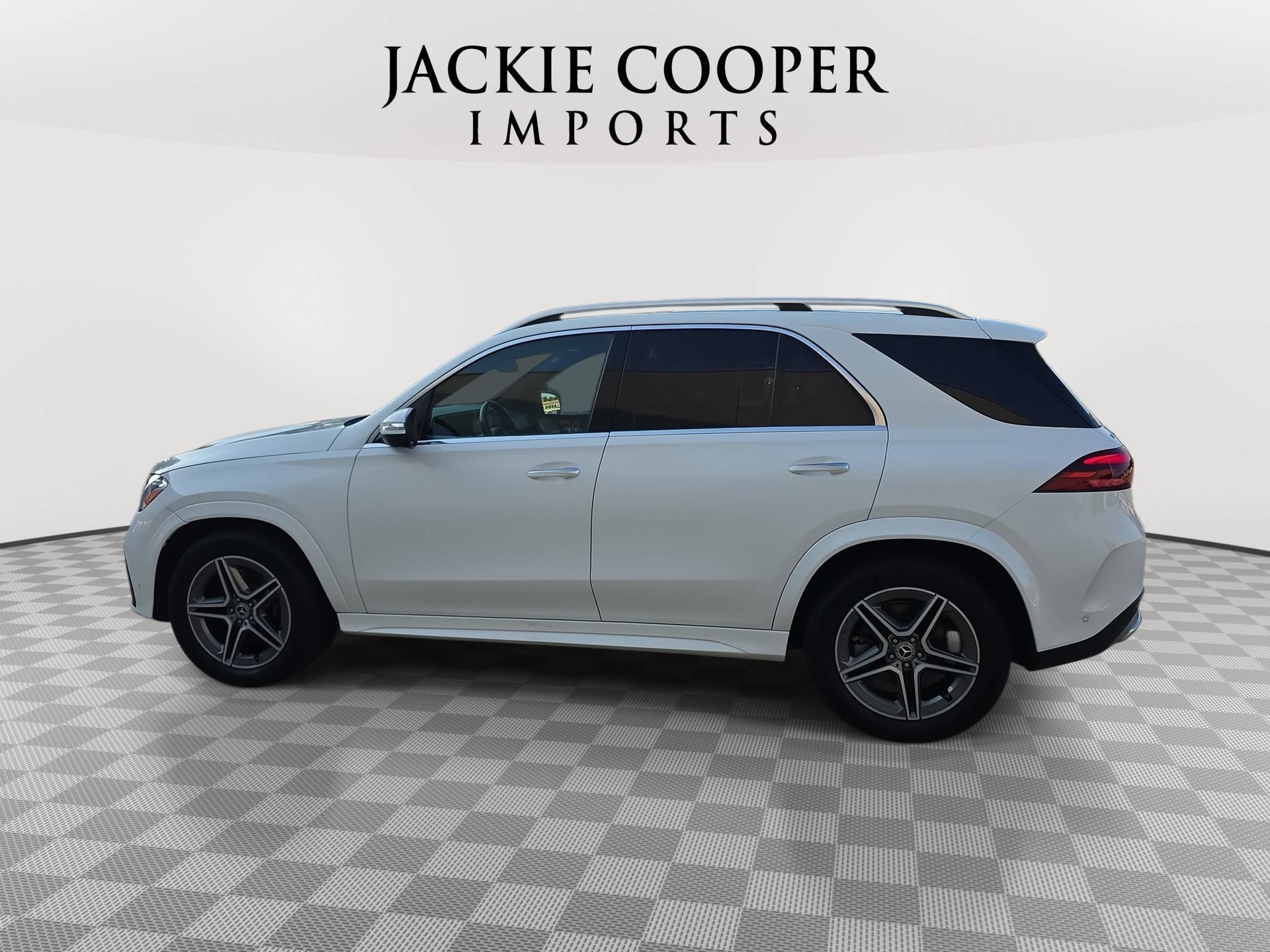 Certified 2024 Mercedes-Benz GLE 350 4MATIC image 8