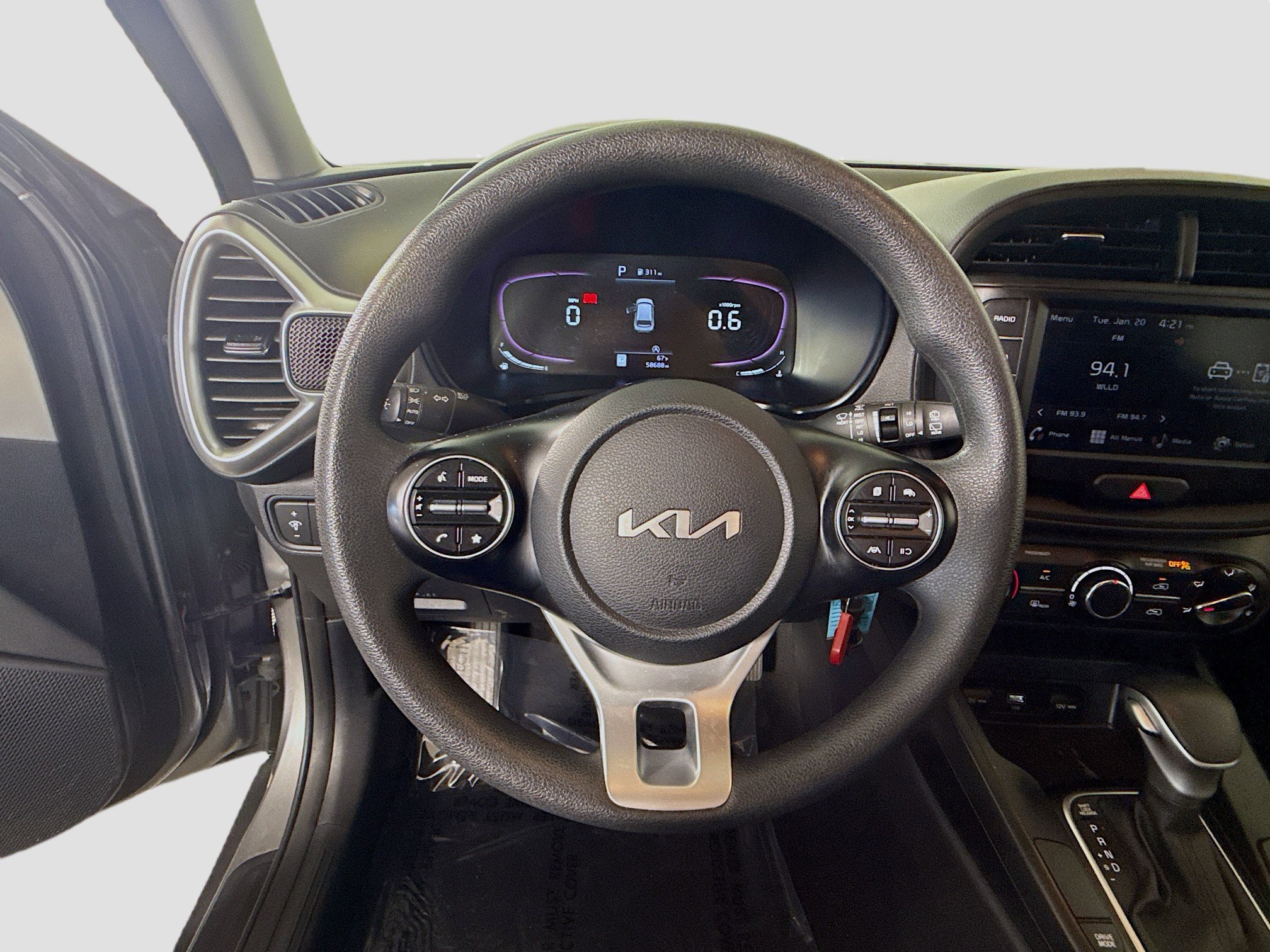 Used 2024 Kia Soul LX w/ Option Group 015 image 13