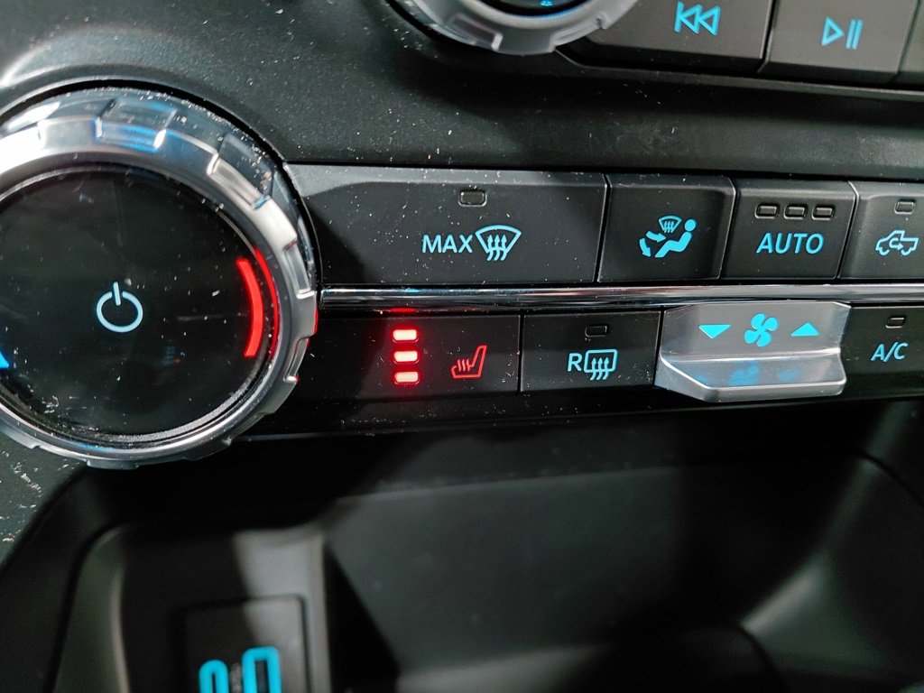 Certified 2022 Ford F150 XLT w/ Equipment Group 302A High image 5