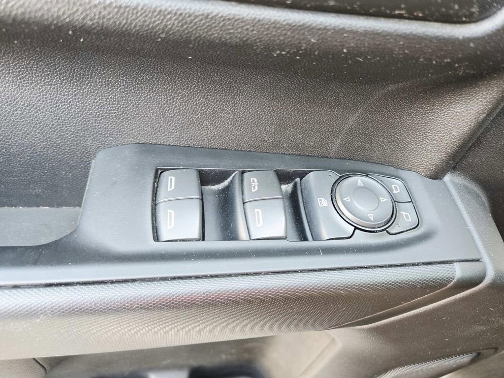 Used 2023 GMC Sierra 1500 Pro w/ Pro Value Package image 33