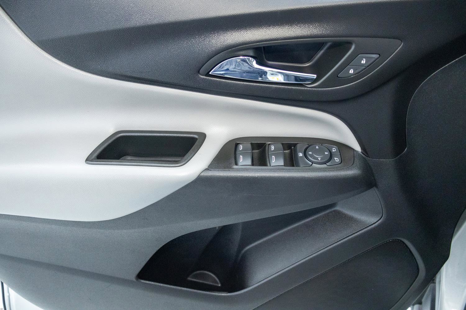 Used 2022 Chevrolet Equinox LS image 27