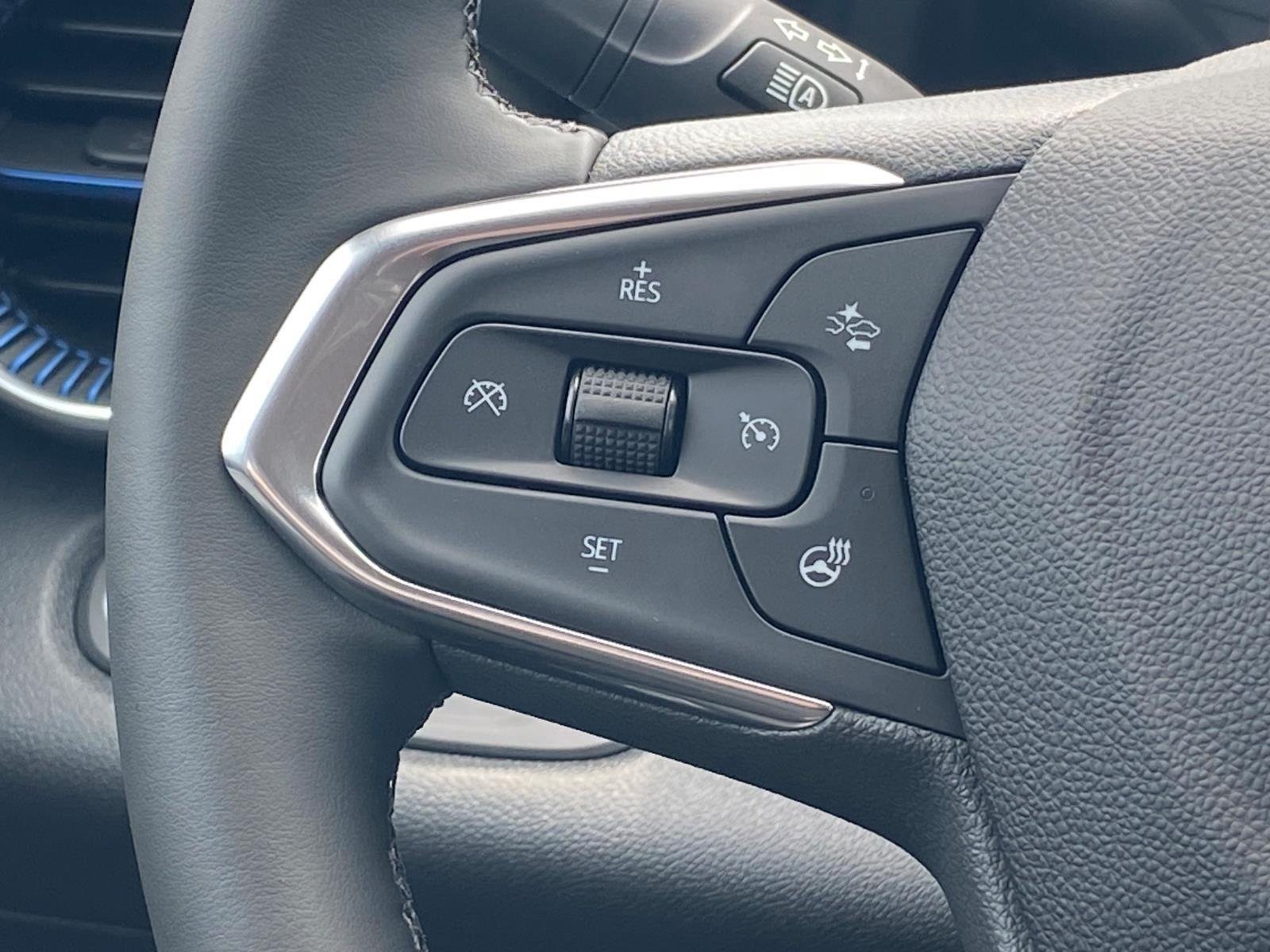 New 2026 Chevrolet Trax LT w/ Driver Confidence Package FWD image 9