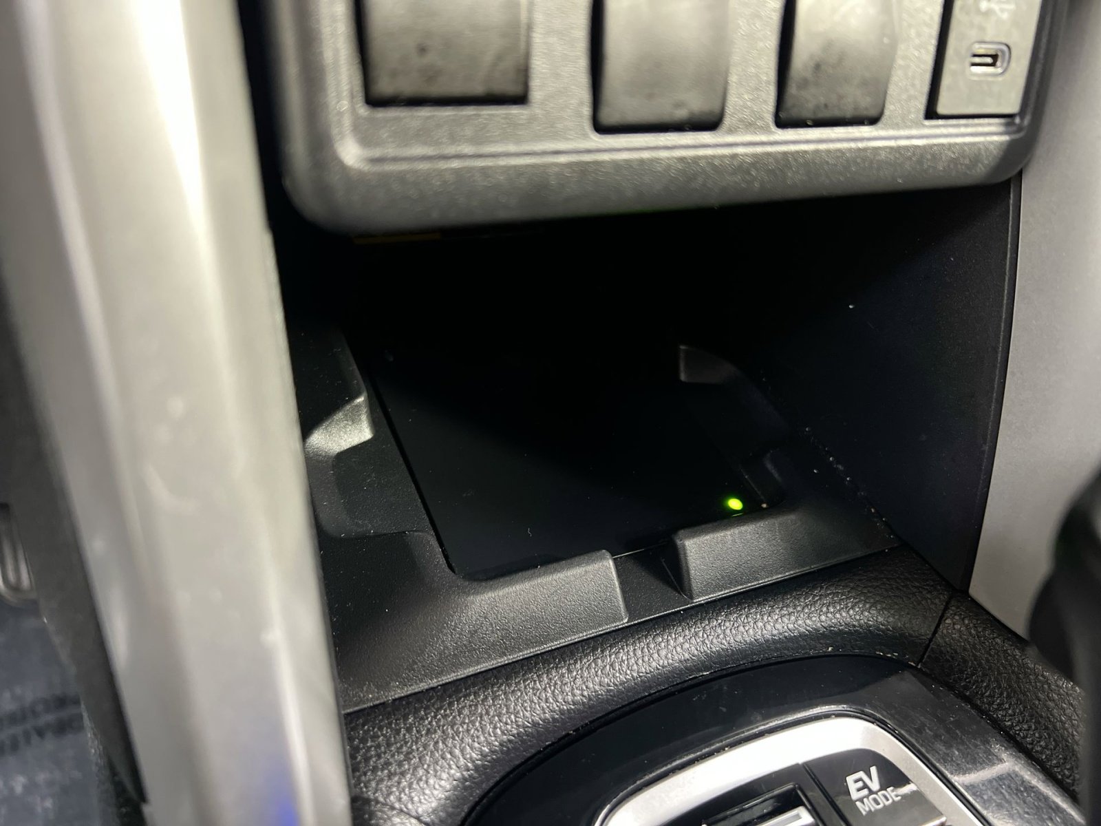 Used 2025 Toyota Corolla Cross AWD Hybrid image 36