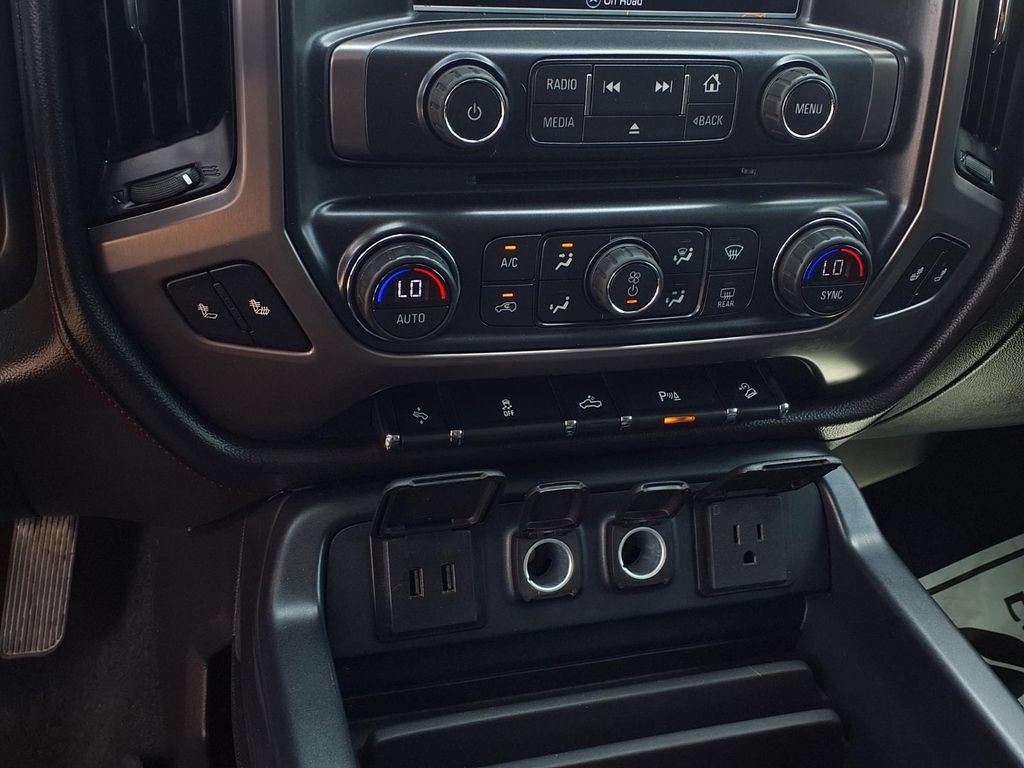 Used 2017 GMC Sierra 1500 SLT w/ All Terrain X Package AWD/4WD image 7