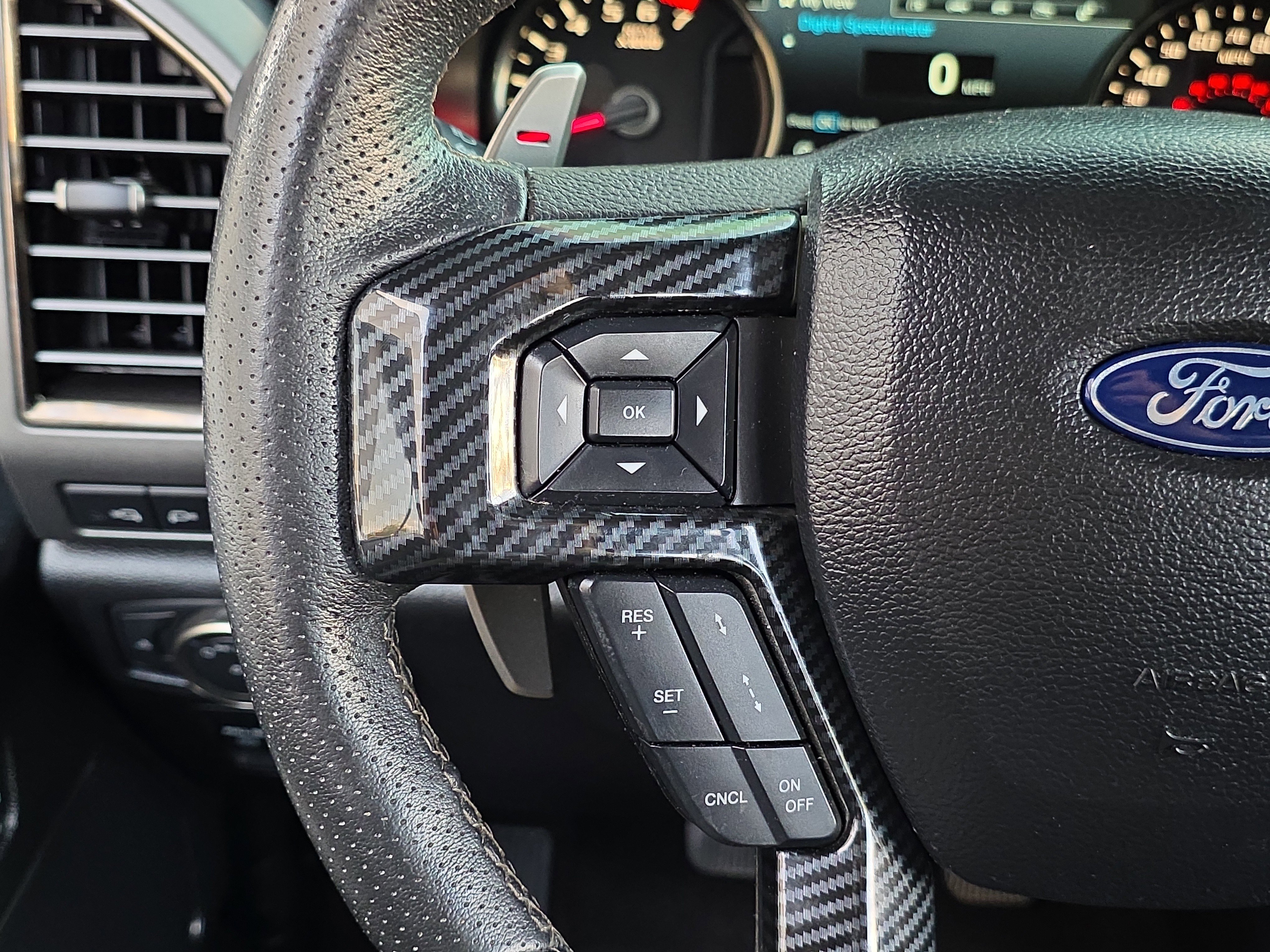 Used 2020 Ford F150 Raptor w/ Equipment Group 802A Luxury image 19