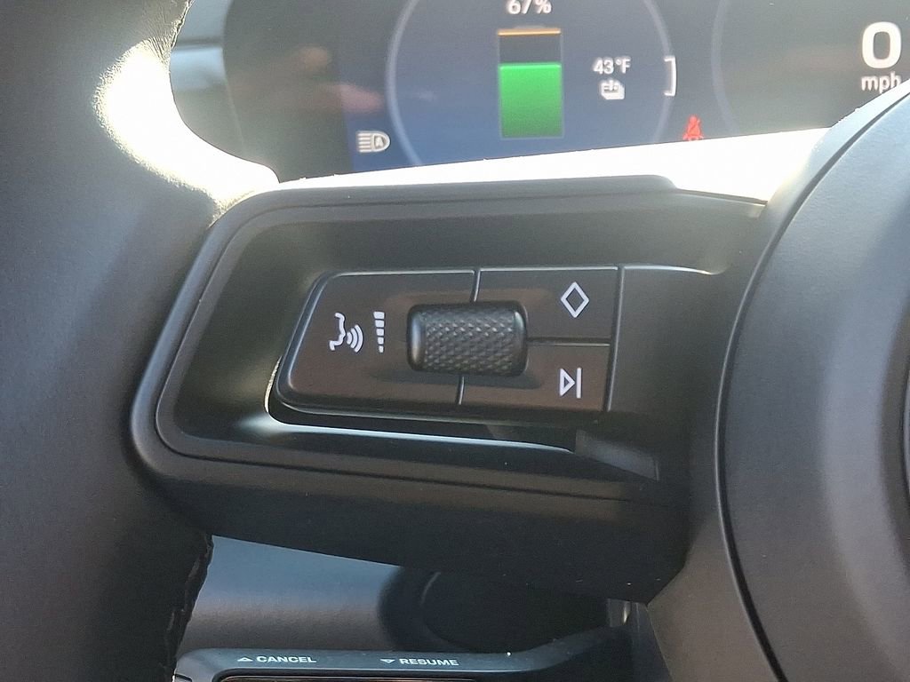 Used 2024 Porsche Macan 4 Electric image 22