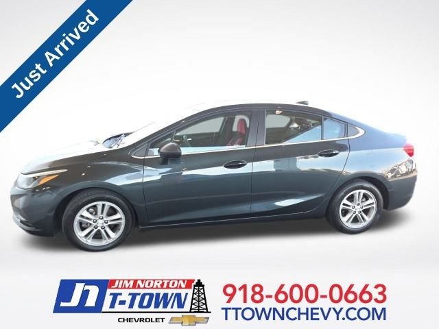 Used 2018 Chevrolet Cruze LT w/ Convenience Package
