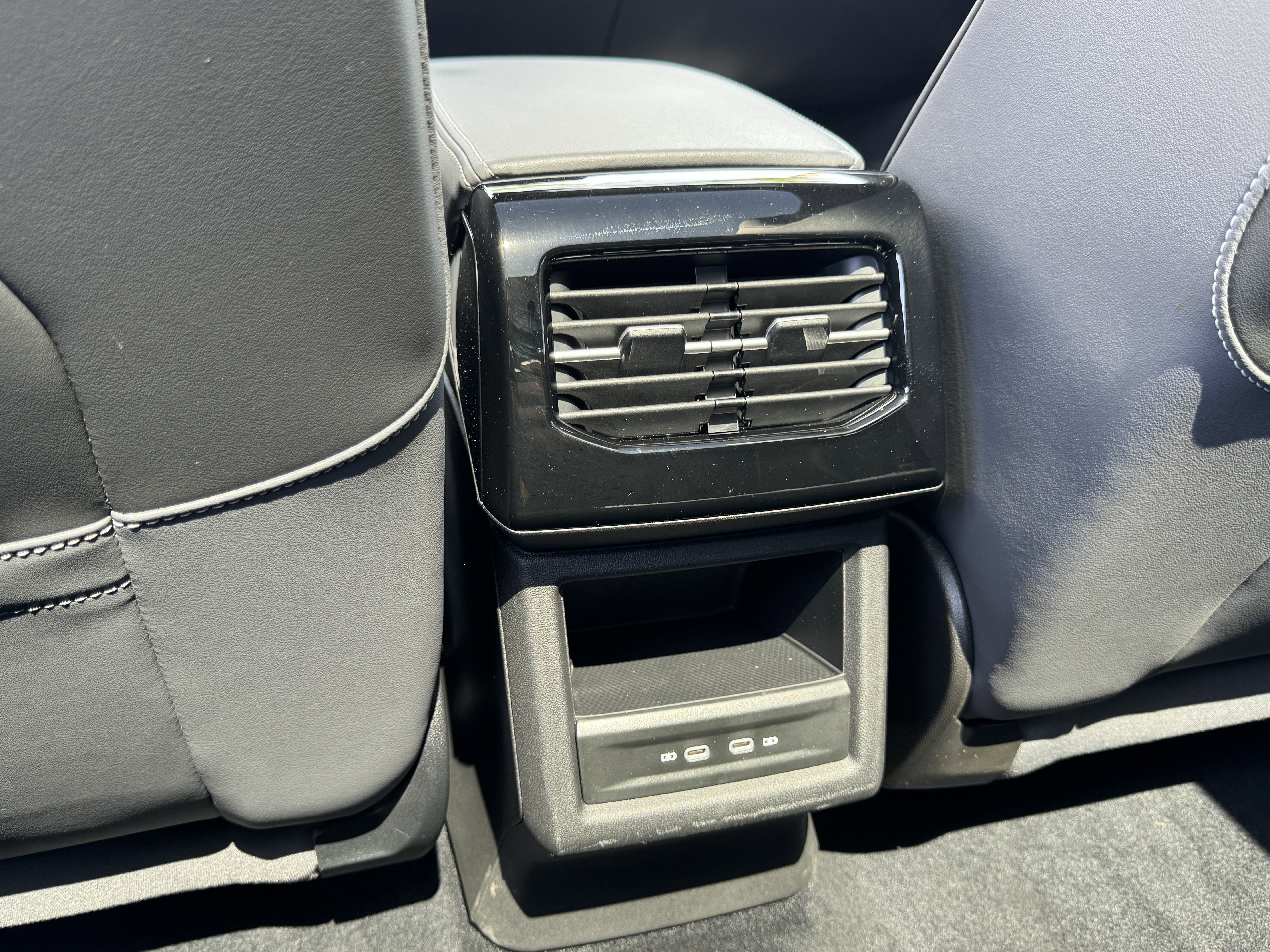 Certified 2023 Volkswagen ID.4 S RWD image 34