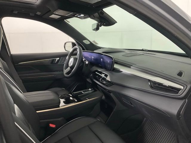 Used 2025 Buick Enclave Avenir w/ Super Cruise Package image 29