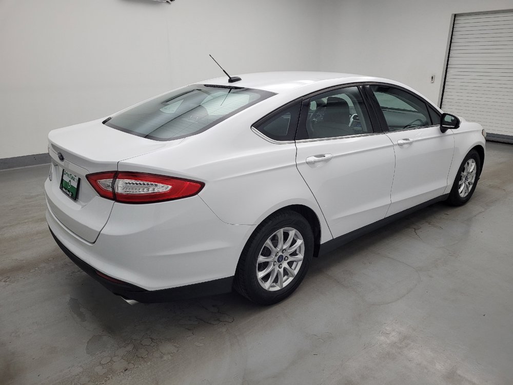 Used 2016 Ford Fusion S FWD image 10