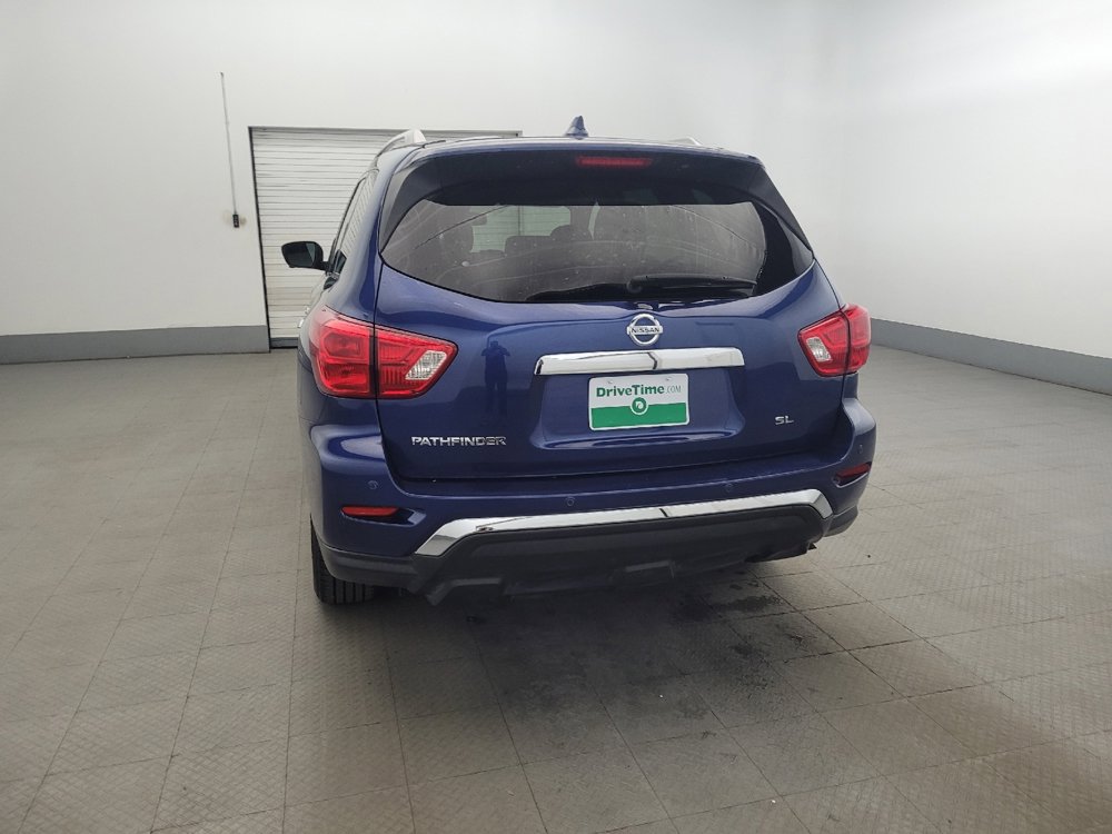 Used 2019 Nissan Pathfinder SL image 6
