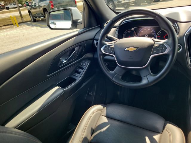 Certified 2023 Chevrolet Traverse High Country image 15