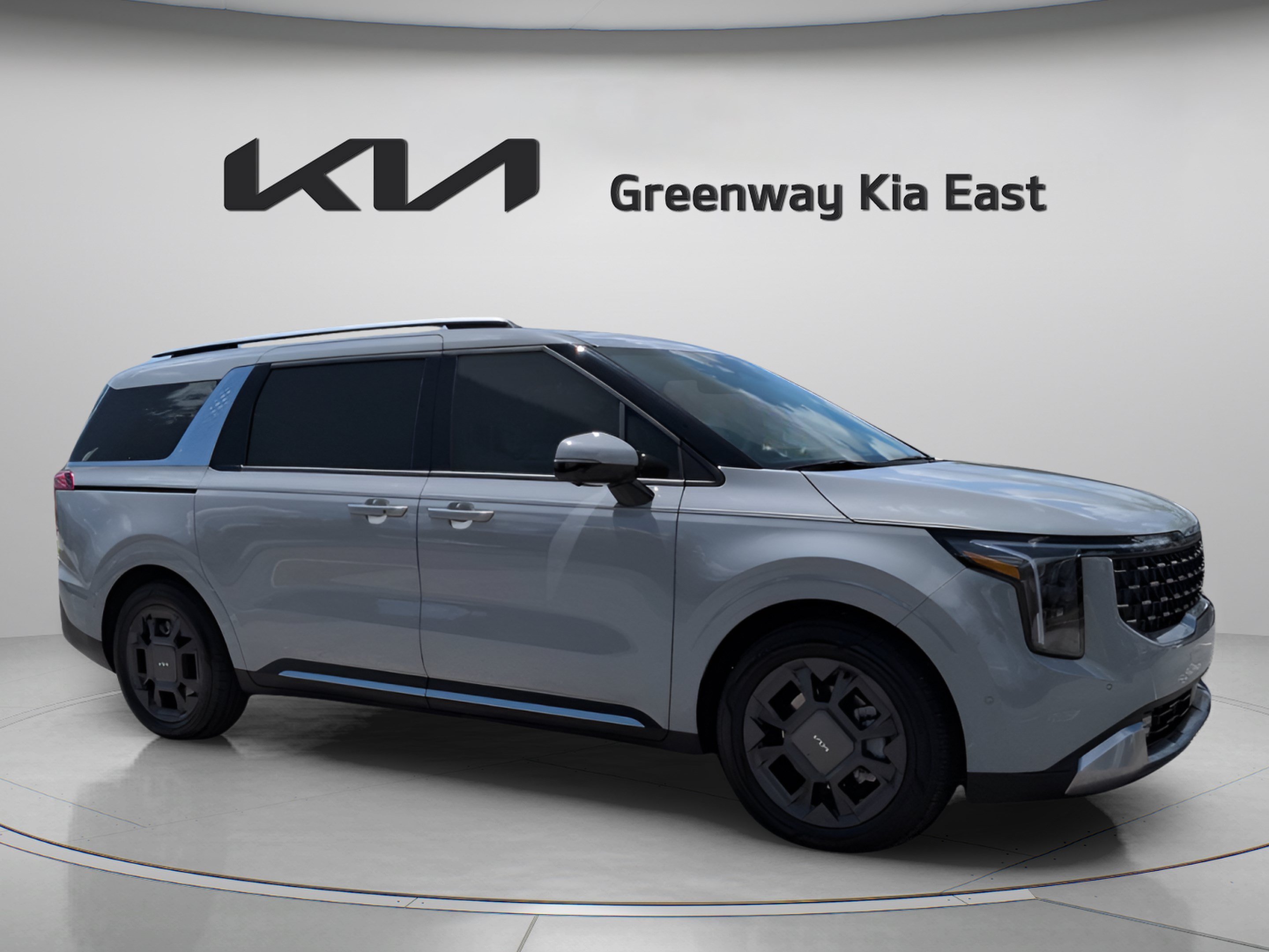 Certified 2026 Kia Carnival SX FWD image 3