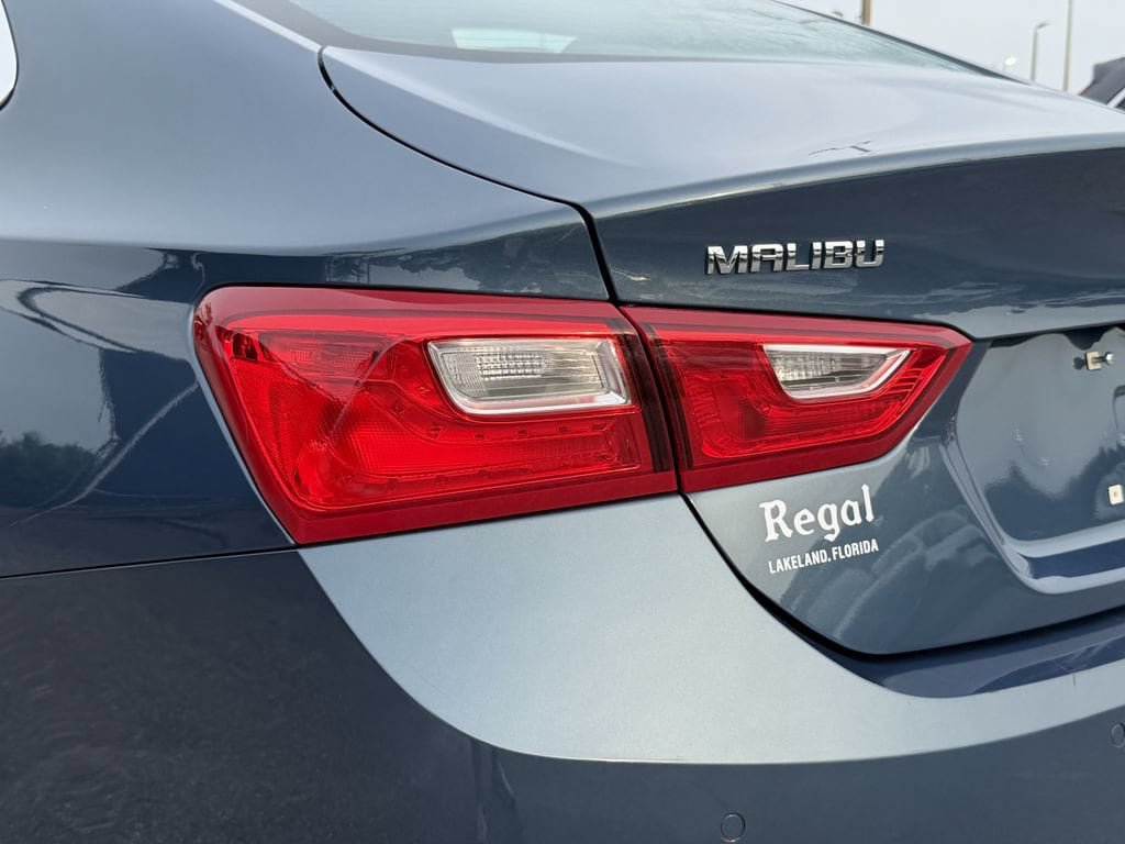 Used 2024 Chevrolet Malibu LT FWD image 11