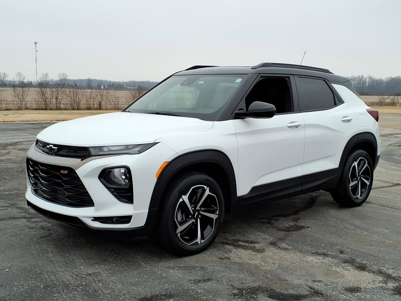 Used 2021 Chevrolet TrailBlazer RS w/ Sun and Liftgate Package image 6