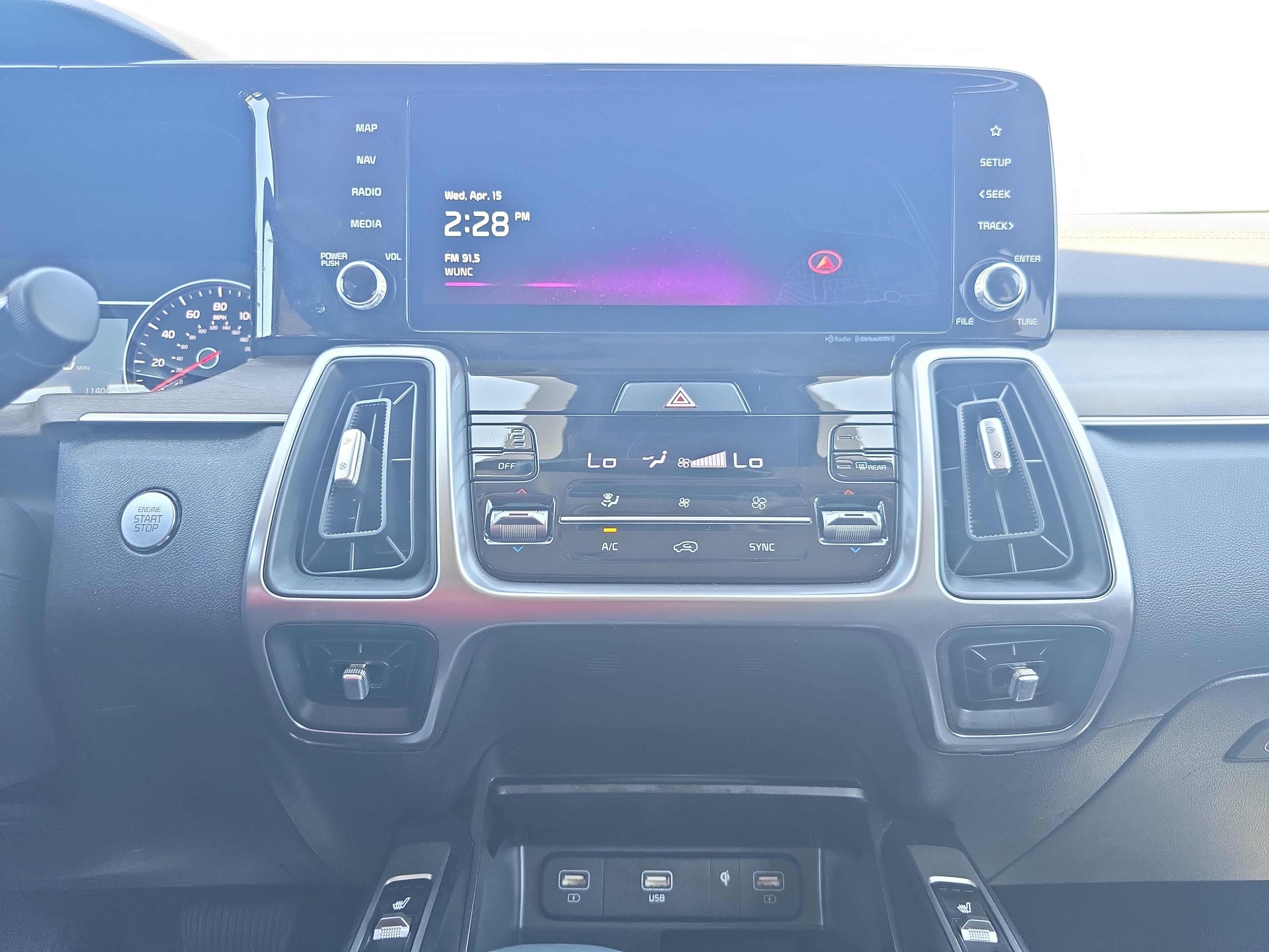 Used 2023 Kia Sorento X-Line EX image 18