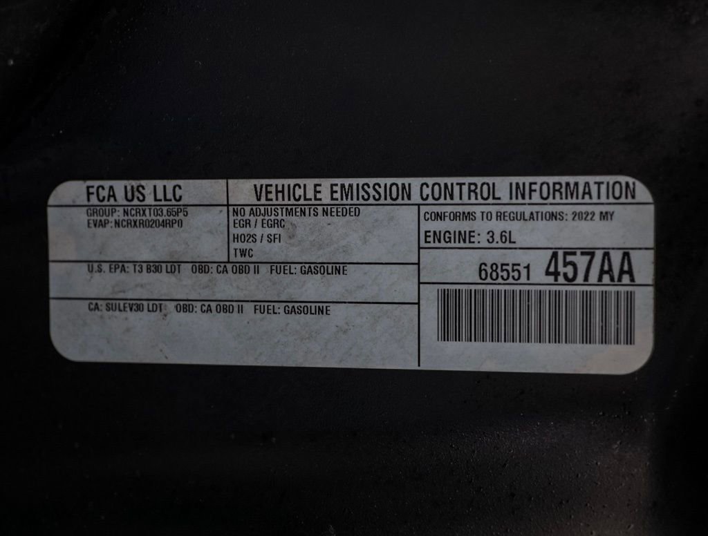 Used 2022 Dodge Durango SXT w/ Anodized Platinum Package image 41