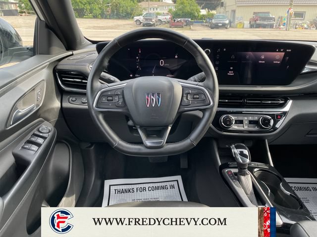 Used 2024 Buick Envista Sport Touring w/ Convenience I Package FWD image 15