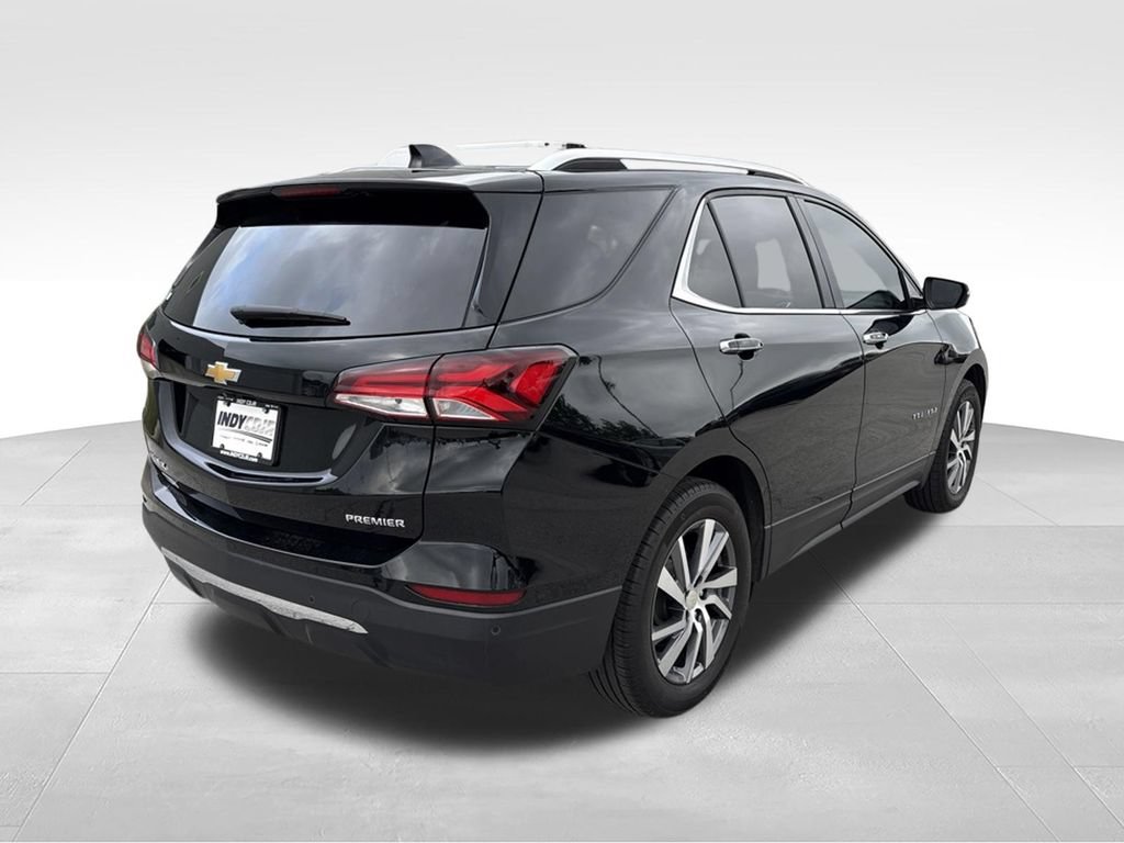 Used 2024 Chevrolet Equinox Premier FWD image 4