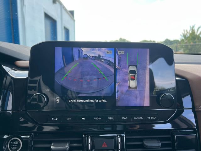 Used 2022 Nissan Pathfinder Platinum w/ Cargo Package image 21