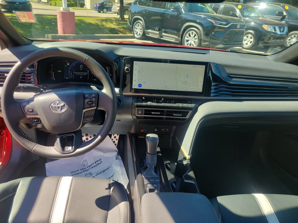 Used 2026 Toyota Camry SE w/ Multimedia Upgrade Package FWD image 16