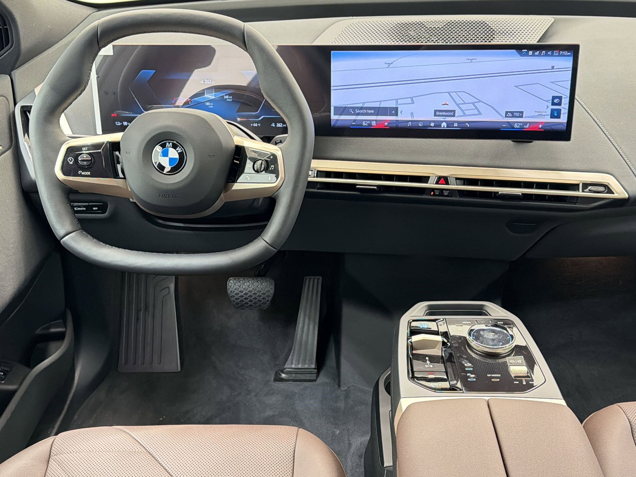 New 2026 BMW iX xDrive45 image 22