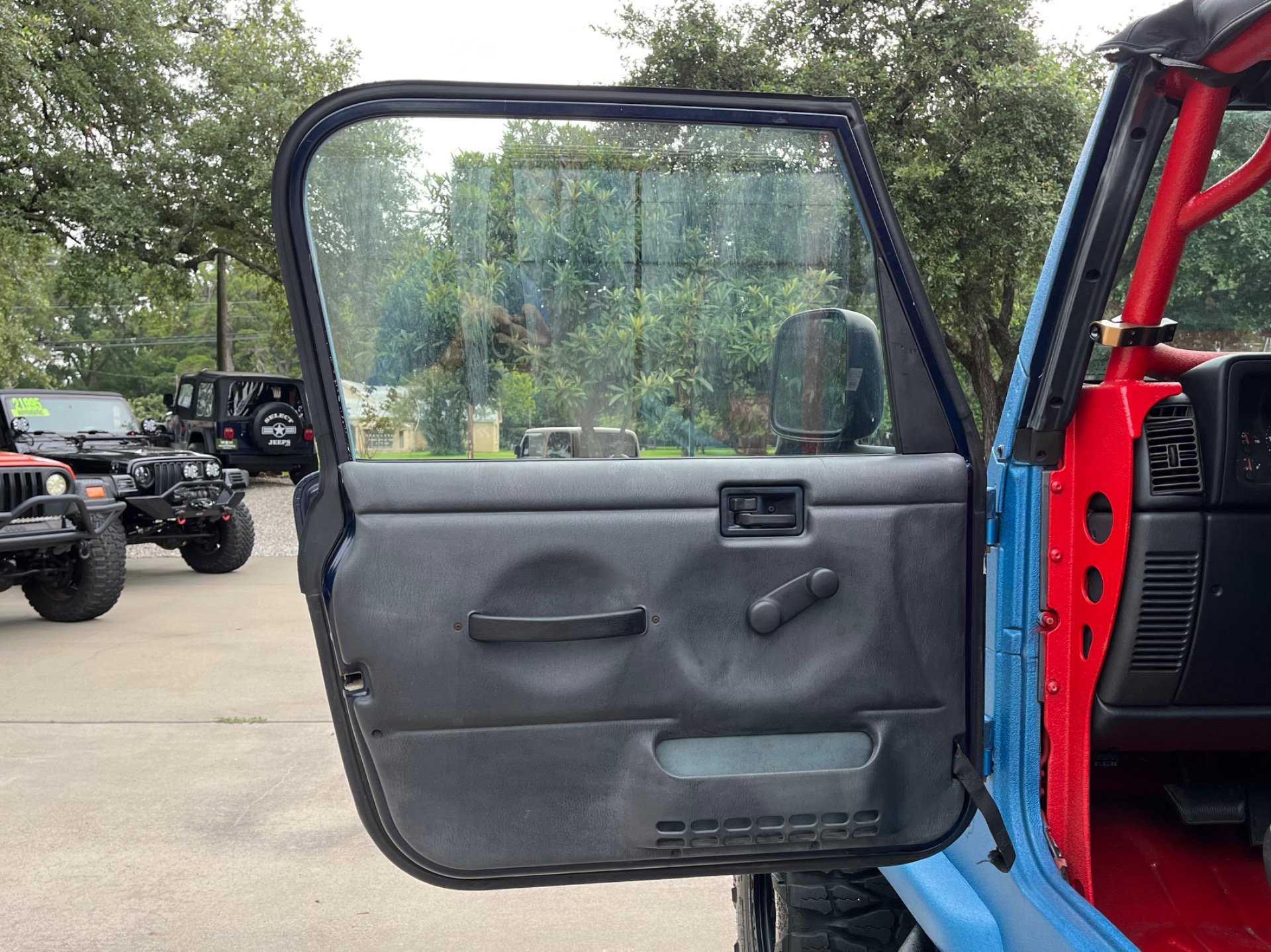 Used 2006 Jeep Wrangler Unlimited image 9