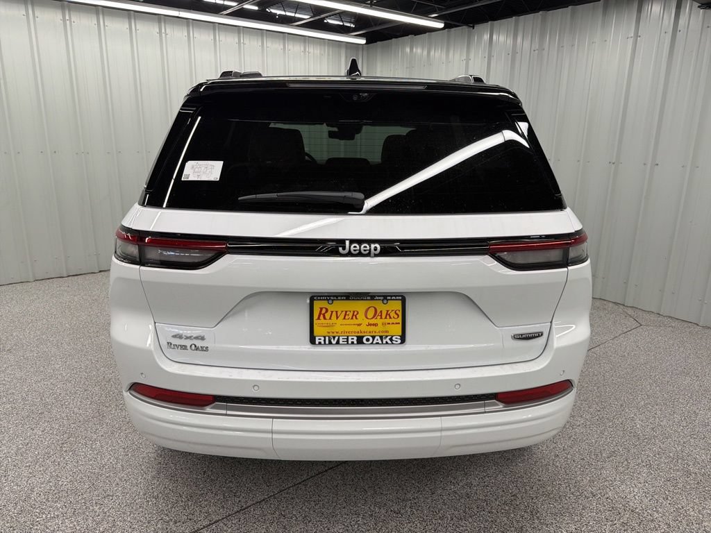 New 2026 Jeep Grand Cherokee Summit AWD/4WD image 5